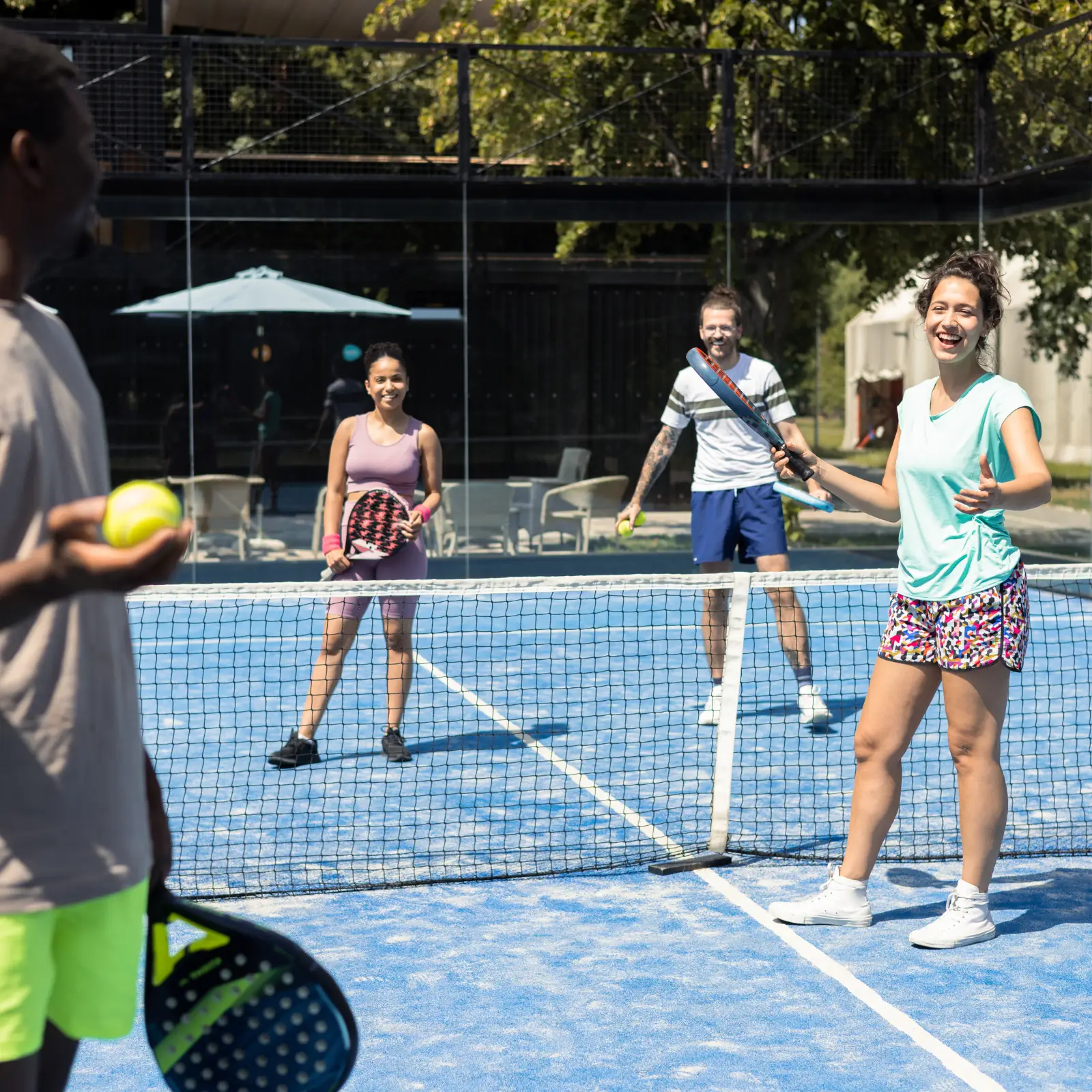 Partie de padel entre amis